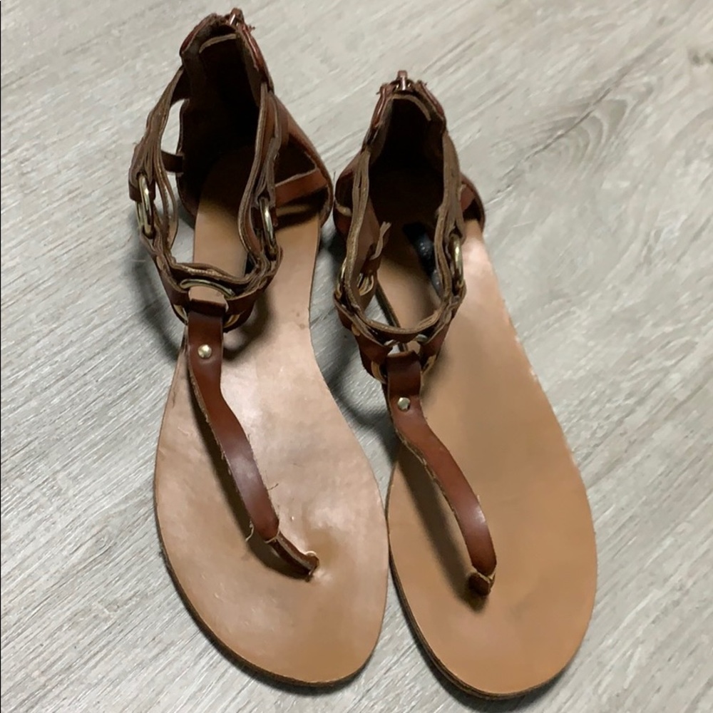 Forever 21: brown sandals size 7